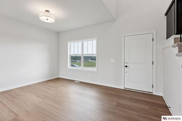 11021 N 162 Street, Bennington, NE 68007