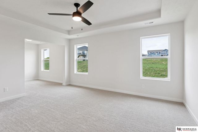 11021 N 162 Street, Bennington, NE 68007
