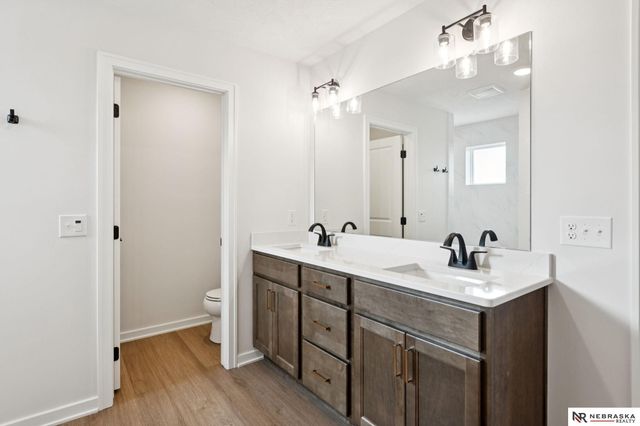 11021 N 162 Street, Bennington, NE 68007