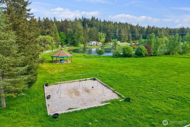 16464 239th Avenue SE, Issaquah, WA 98027