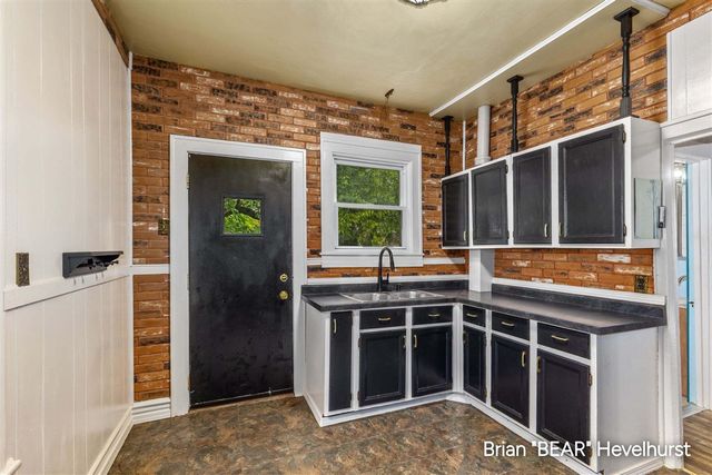 711 Veto Street, Grand Rapids, MI 49504