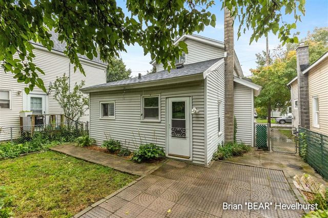 711 Veto Street, Grand Rapids, MI 49504