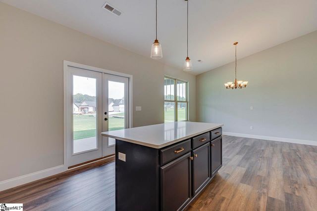 202 Old Glory Court, Pickens, SC 29671