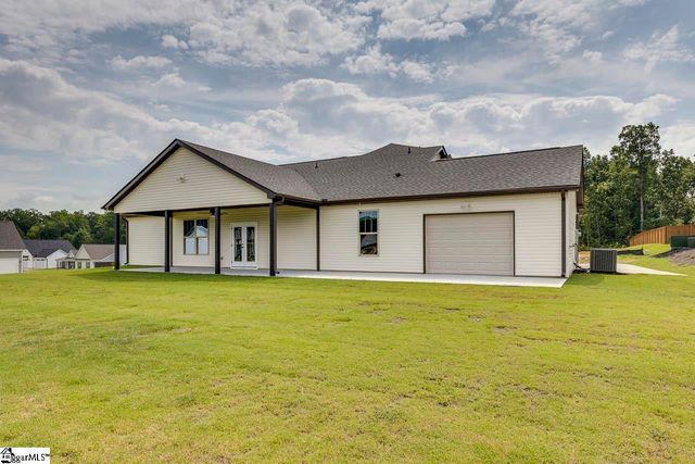 202 Old Glory Court, Pickens, SC 29671