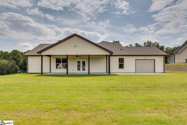 202 Old Glory Court, Pickens, SC 29671