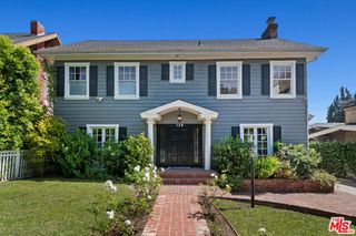 138 N Wilton Place, Los Angeles, CA 90004