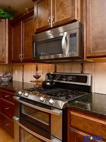 1314 N 95th Street, Lincoln, NE 68505