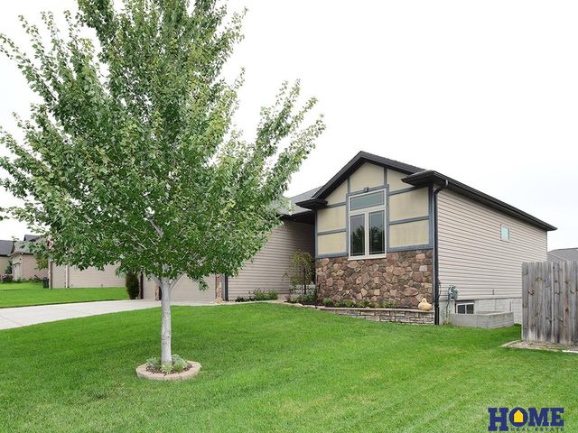 1314 N 95th Street, Lincoln, NE 68505