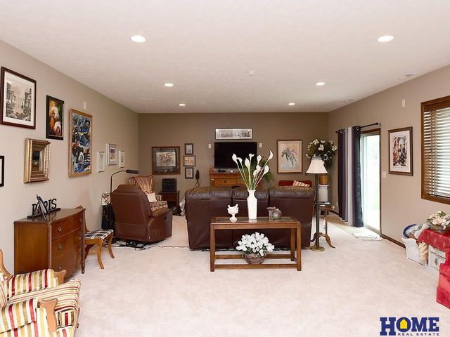 1314 N 95th Street, Lincoln, NE 68505