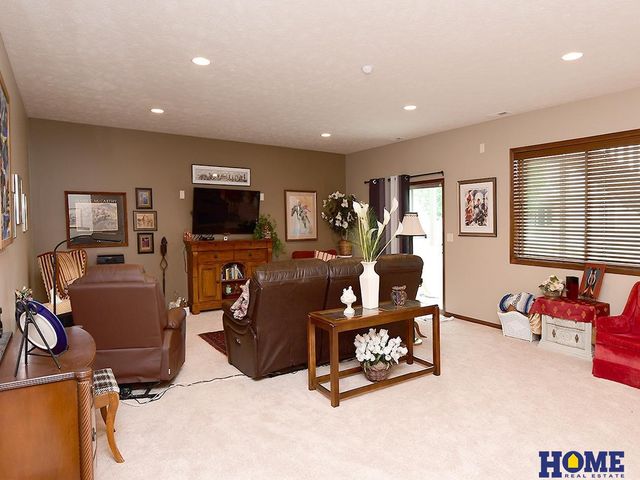 1314 N 95th Street, Lincoln, NE 68505