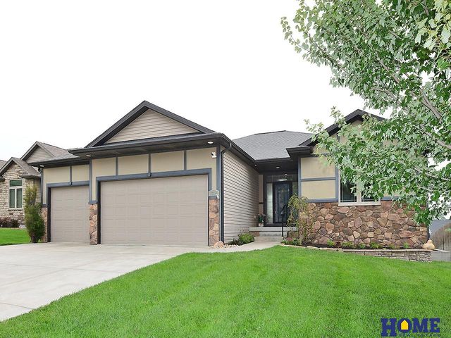 1314 N 95th Street, Lincoln, NE 68505