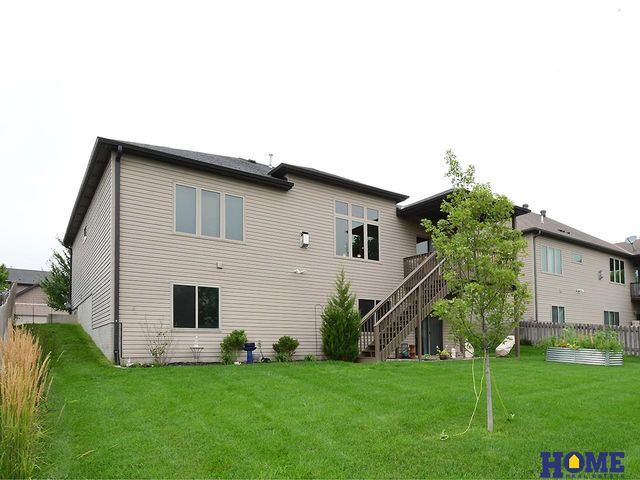 1314 N 95th Street, Lincoln, NE 68505