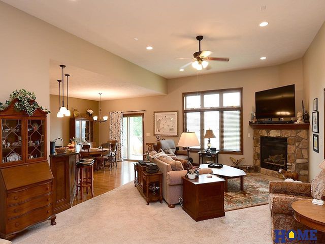 1314 N 95th Street, Lincoln, NE 68505
