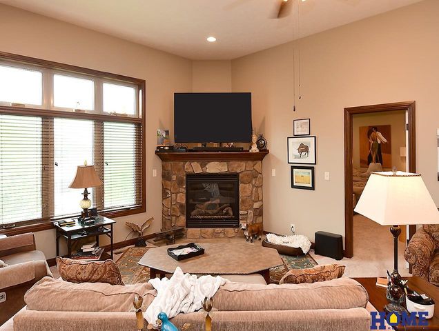 1314 N 95th Street, Lincoln, NE 68505