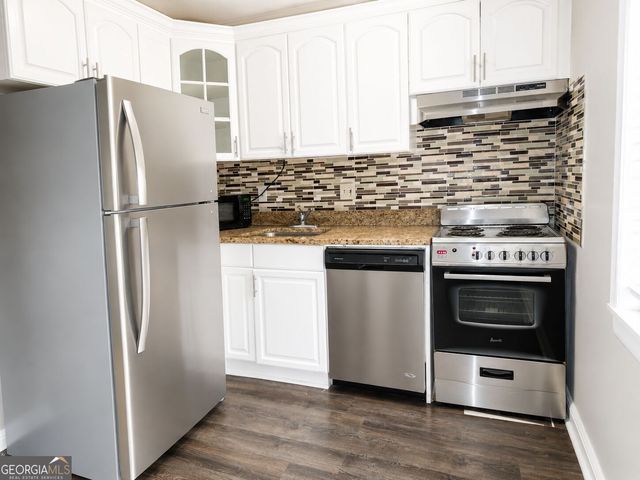 21 Delmont Drive 13, Atlanta, GA 30305
