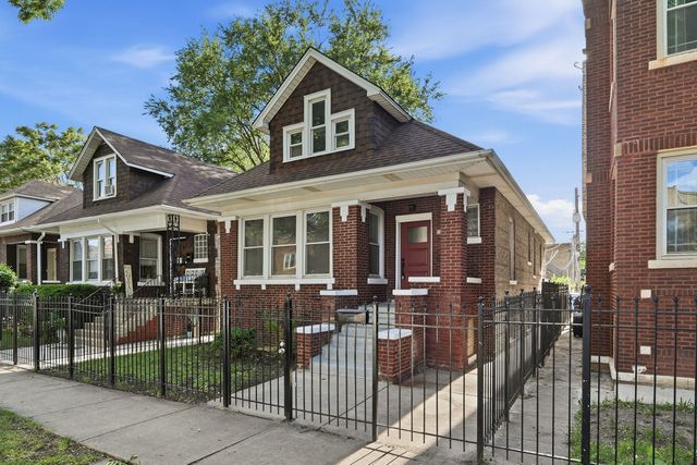 1506 N Lotus Avenue, Chicago, IL 60651