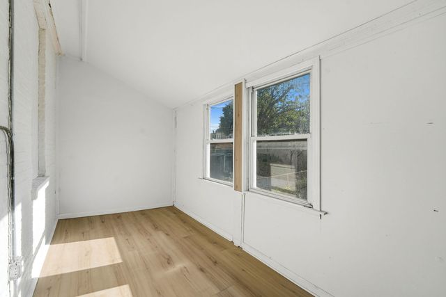 1506 N Lotus Avenue, Chicago, IL 60651