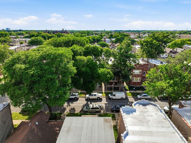 1506 N Lotus Avenue, Chicago, IL 60651
