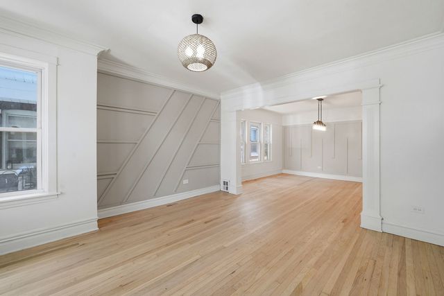 1506 N Lotus Avenue, Chicago, IL 60651