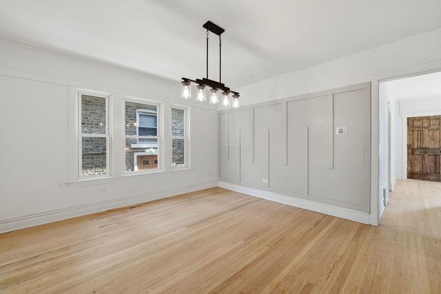 1506 N Lotus Avenue, Chicago, IL 60651