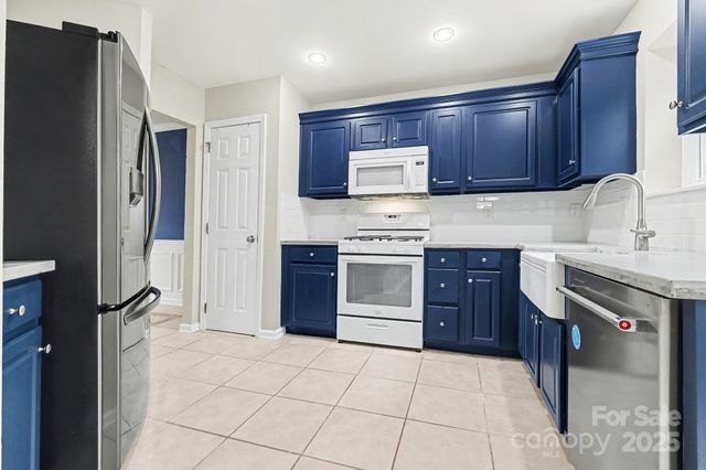 7625 Nicolette Court, Charlotte, NC 28215