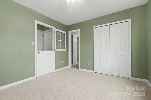 7625 Nicolette Court, Charlotte, NC 28215