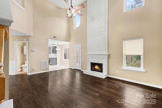 7625 Nicolette Court, Charlotte, NC 28215