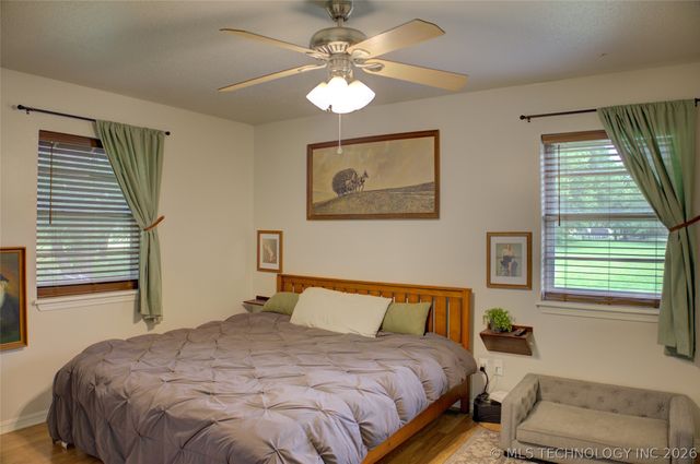 4899 E 191st Street S, Bixby, OK 74008