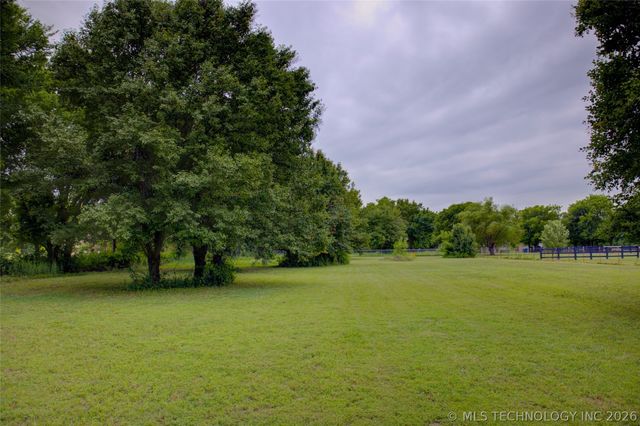 4899 E 191st Street S, Bixby, OK 74008