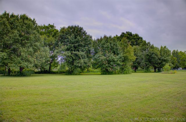 4899 E 191st Street S, Bixby, OK 74008