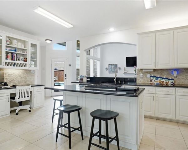 3909 Hogan Manor Drive, Plano, TX 75025