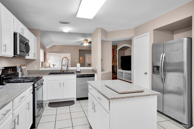 1327 Coppercrest Drive, Spring, TX 77386