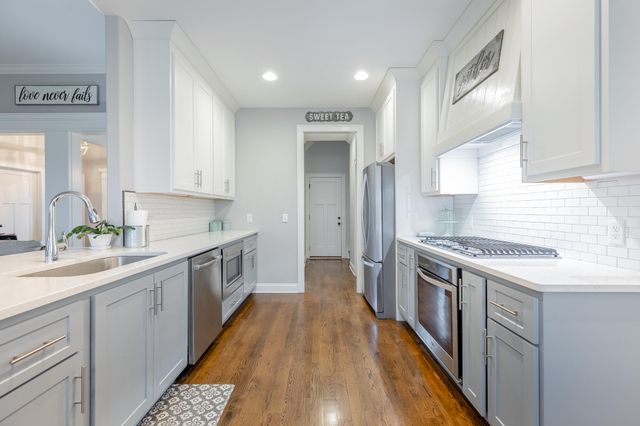 10952 High River Drive, Soddy Daisy, TN 37379