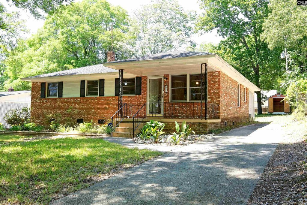 947 Laurie Ln, Columbia, SC 29205