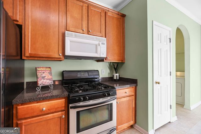 214 Meadow Run, Carrollton, GA 30116