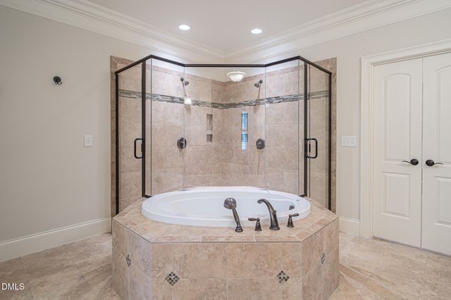 152 Arabella Court, Cary, NC 27518