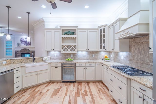 152 Arabella Court, Cary, NC 27518
