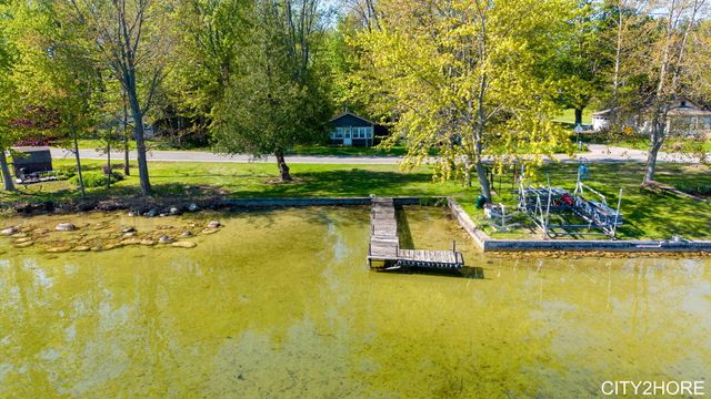 5964 122nd Avenue, Clyde Twp, MI 49408