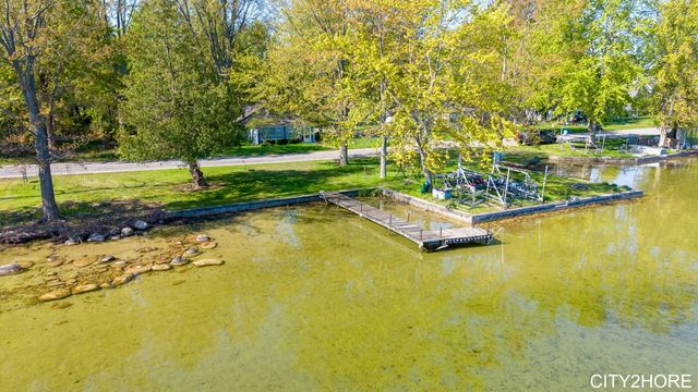 5964 122nd Avenue, Clyde Twp, MI 49408