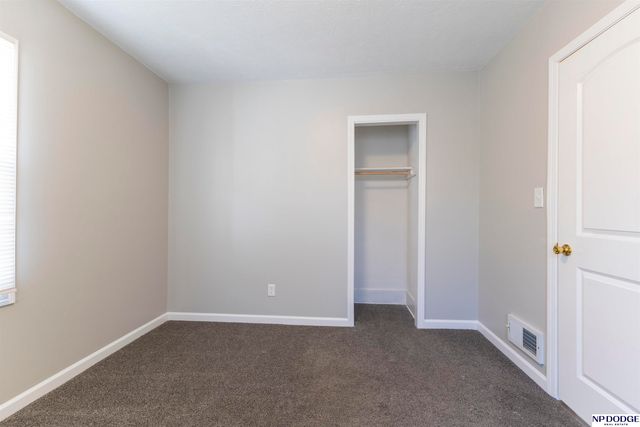 3523 N 40th Street, Omaha, NE 68111