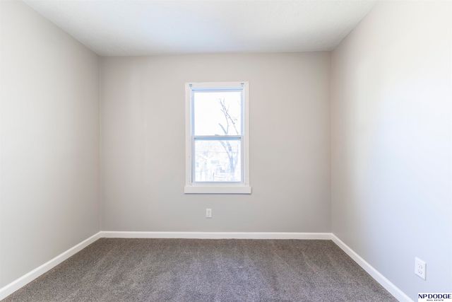 3523 N 40th Street, Omaha, NE 68111