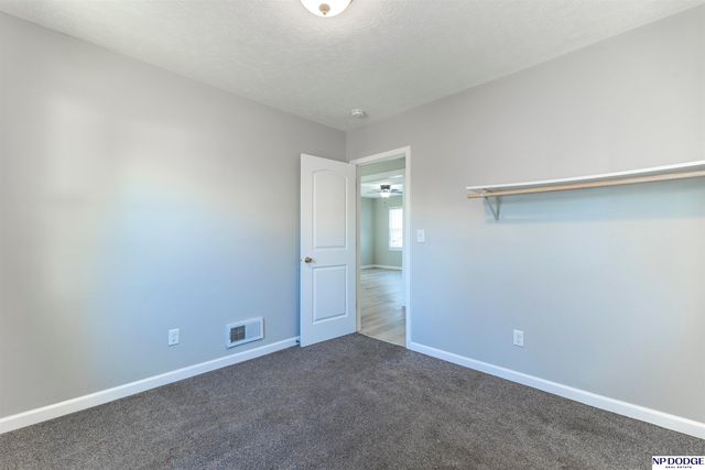 3523 N 40th Street, Omaha, NE 68111