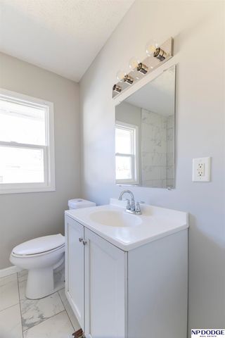 3523 N 40th Street, Omaha, NE 68111