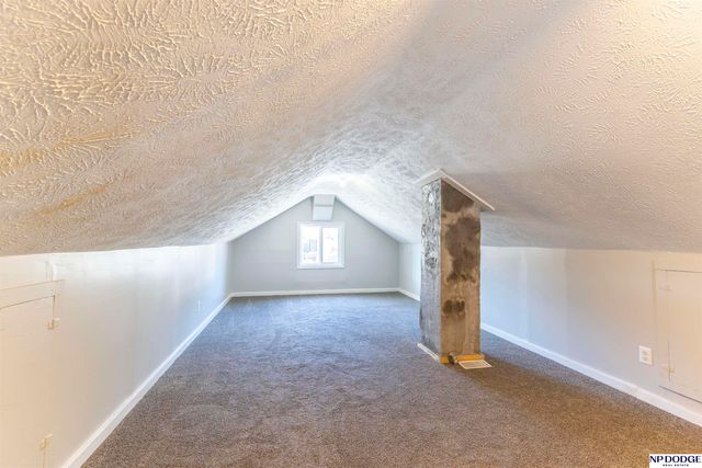 3523 N 40th Street, Omaha, NE 68111