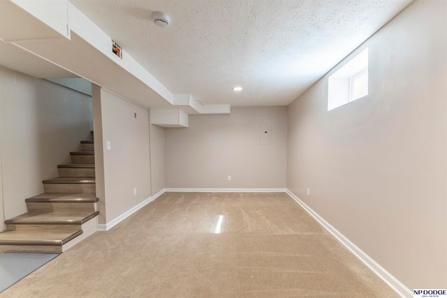 3523 N 40th Street, Omaha, NE 68111