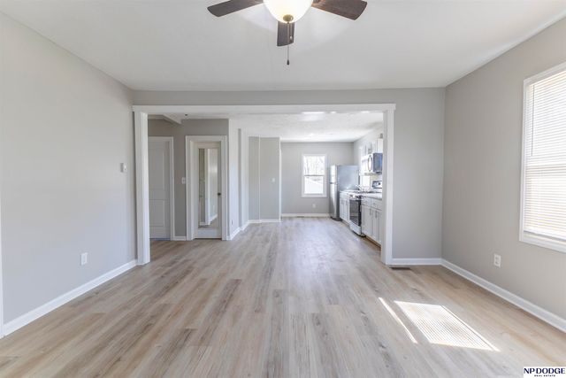 3523 N 40th Street, Omaha, NE 68111