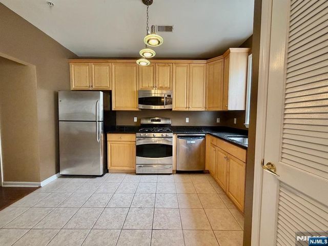 200 Dey Street 257, Harrison, NJ 07029