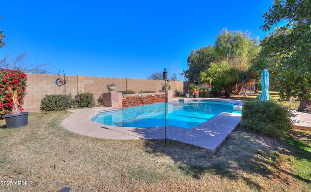 3816 E MINTON Place, Mesa, AZ 85215