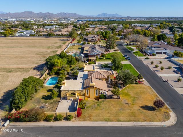 3816 E MINTON Place, Mesa, AZ 85215