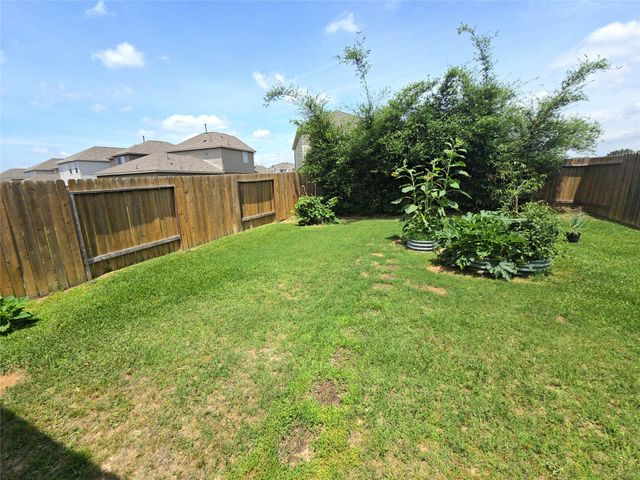 6543 Castle Loch Court, Houston, TX 77048